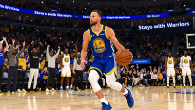Update Transfer Pemain NBA: Stephen Curry Bertahan di Golden State Warriors